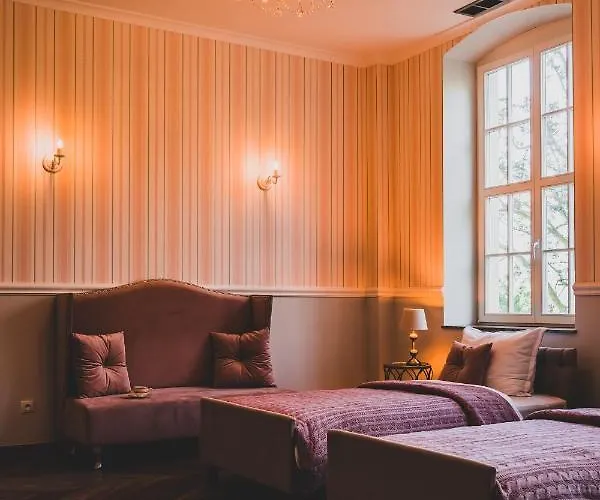 Palac Rajkowo فندق مبيت وإفطار شتشيتسين