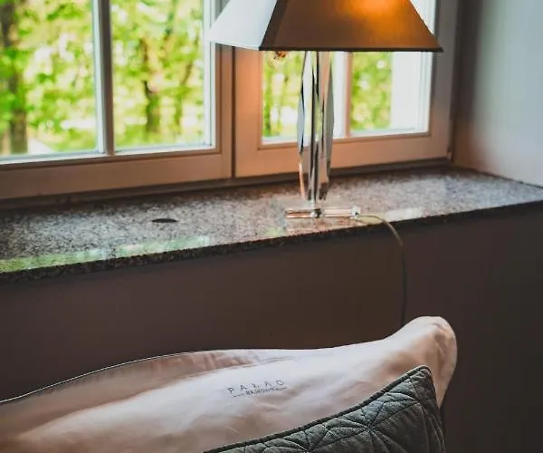 Palac Rajkowo Nocleg ze śniadaniem 4*