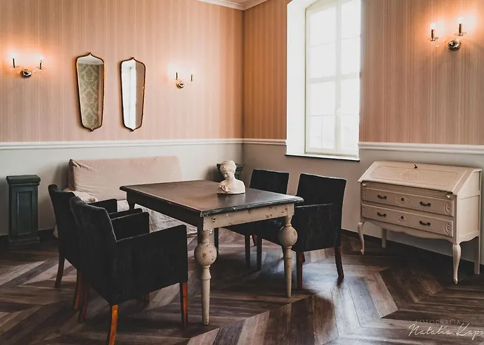 Palac Rajkowo فندق مبيت وإفطار 4*