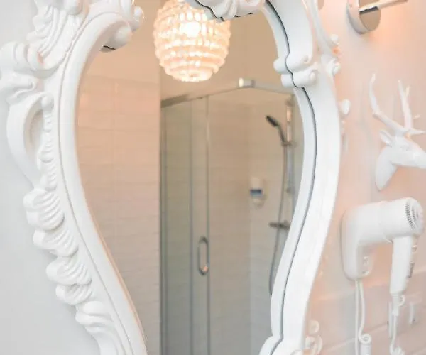 Palac Rajkowo 4* شتشيتسين